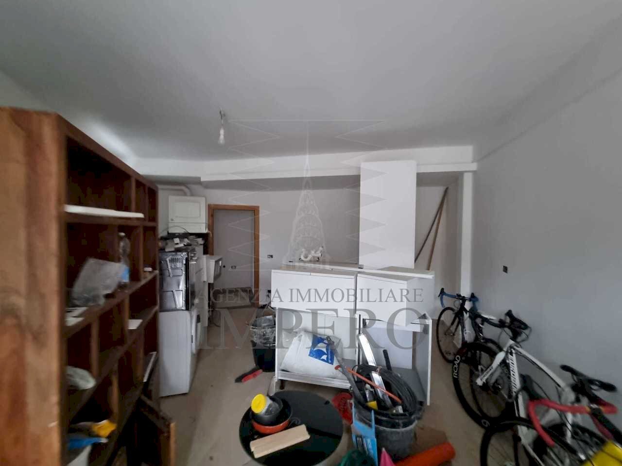 Portion of a house Via G. Freccero, Ventimiglia - photo 3