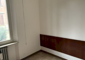 camera da letto - Appartamento Reggio nell'Emilia - foto 8