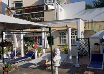 210634470.jpg - Villa malvezzi, Lucca - foto 1