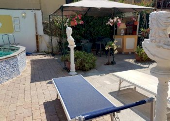 216651830.jpg - Villa malvezzi, Lucca - foto 2