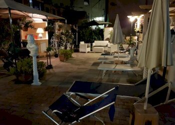 216653657.jpg - Villa malvezzi, Lucca - foto 5