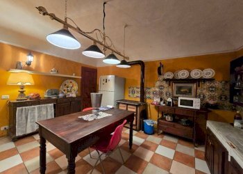 Cucina - Rustico via Madonna, 1, Mombello Monferrato - foto 13