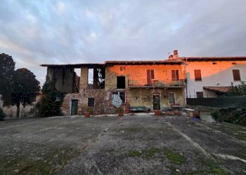 Facciata - Rustico via Madonna, 1, Mombello Monferrato - foto 42