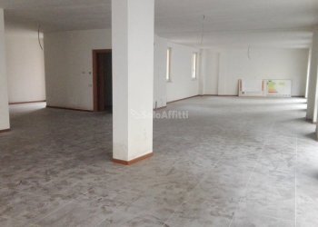 IMG_20161213_091952.jpg - Locale Commerciale Giuditta Pasta 16, Saronno - foto 4