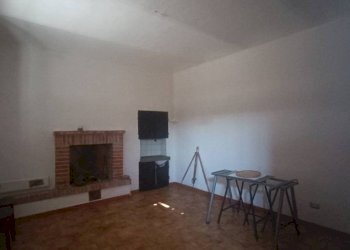 Salone - Rustic via Roma, Penango - photo 21