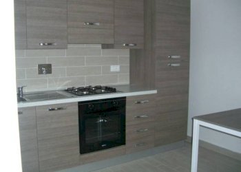 Cucina - Two-room apartment via Ormea Carlo Francesco, 150, Torino (neighborhood San Salvario) - photo 3