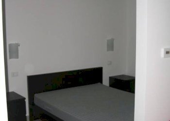 Camera da letto - Bilocale via Ormea Carlo Francesco, 150, Torino (zona San Salvario) - foto 7