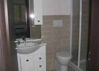Bagno - Bilocale via Ormea Carlo Francesco, 150, Torino (zona San Salvario) - foto 9