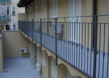 Balcone - Two-room apartment via Ormea Carlo Francesco, 150, Torino (neighborhood San Salvario) - photo 14