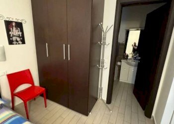 Camera da letto - Bilocale via Ormea Carlo Francesco, 150, Torino (zona San Salvario) - foto 22