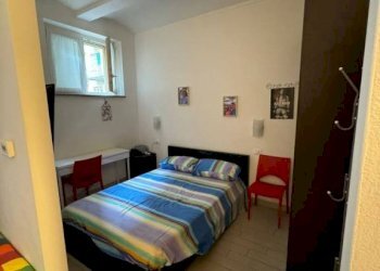 Camera da letto - Two-room apartment via Ormea Carlo Francesco, 150, Torino (neighborhood San Salvario) - photo 24