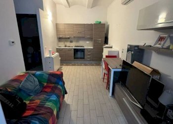 Salone - Two-room apartment via Ormea Carlo Francesco, 150, Torino (neighborhood San Salvario) - photo 27