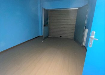 sala - Locale Commerciale Via Gioacchino Rossini, Corciano - foto 3