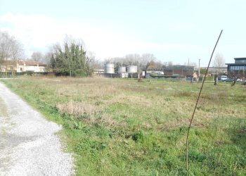 DSCN9837.JPG - Terreno edificabile Traversa ⅱ Via Per Vorno, Lucca - foto 9