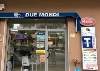 IMG_0529.JPG - Bar - Tabacchi - Ricevitoria Via Pisana, Lucca - foto 3