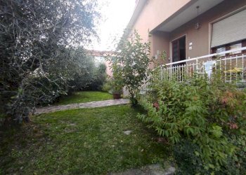 ca12.jpg - Villa Fosdinovo - foto 12