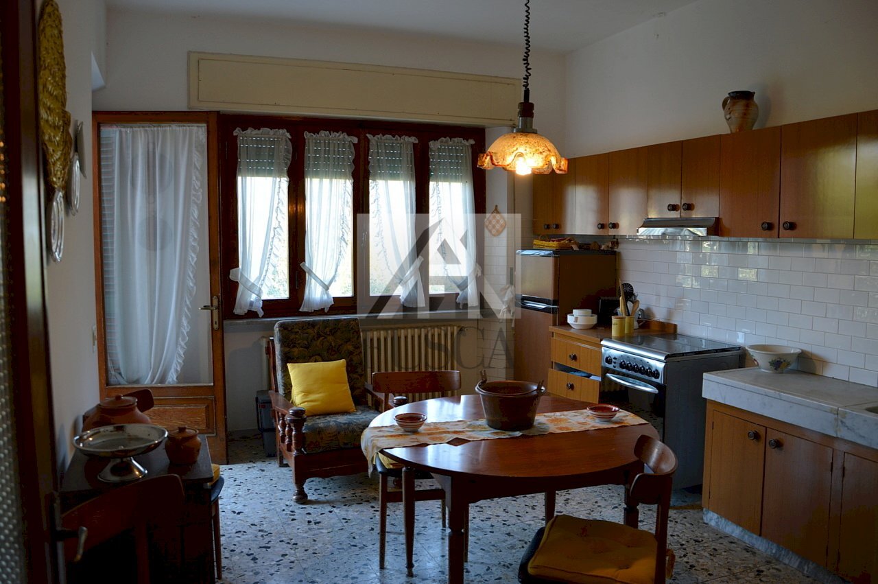 villa-liberty-lucca-s.anna-fusca_13.JPG - Villa Via Montebonelli, Lucca - foto 2