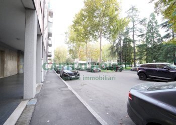 Locale Commerciale Bologna (zona San Donato) - foto 12