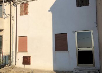 IMG_6620 (1).jpg - Porzione di casa Costa di Rovigo - foto 3