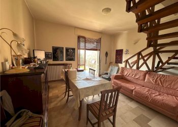 Casa indipendente VIA CARABINIERI LOMBARDI 10, Caslino d'Erba - foto 7