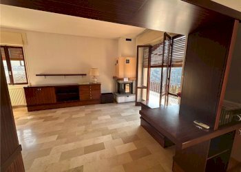 Casa indipendente VIA CARABINIERI LOMBARDI 10, Caslino d'Erba - foto 14