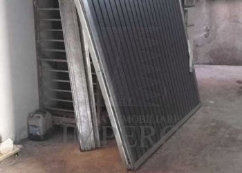 garage, possibilita di cancello automatico - Box Corso Limone Piemonte 86, Ventimiglia - foto 5