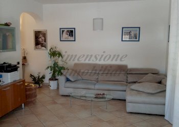 20210826_112152.jpg - Quadrilocale Via Aurelia  144, Rosignano Marittimo - foto 4