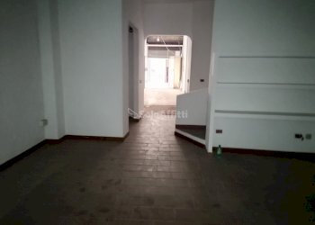 IMG_20211105_111819.jpg - Locale Commerciale Via Remigio Farnetti, Frascati - foto 7