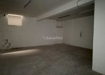 IMG_20211105_111938.jpg - Locale Commerciale Via Remigio Farnetti, Frascati - foto 11