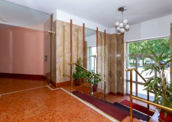 androne - Three-room apartment Via Barletta 158, Torino (neighborhood Santa Rita) - photo 4