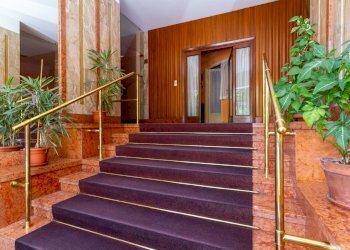 androne - Three-room apartment Via Barletta 158, Torino (neighborhood Santa Rita) - photo 5