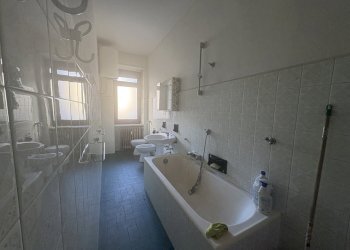 bagno - Three-room apartment Via Barletta 158, Torino (neighborhood Santa Rita) - photo 10