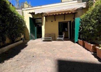 Giardino - Two-room apartment via degli Orti della Farnesina, 11, Roma - photo 8