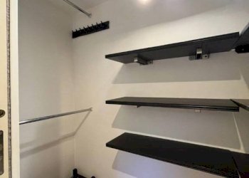 Cabina armadio - Two-room apartment via degli Orti della Farnesina, 11, Roma - photo 21