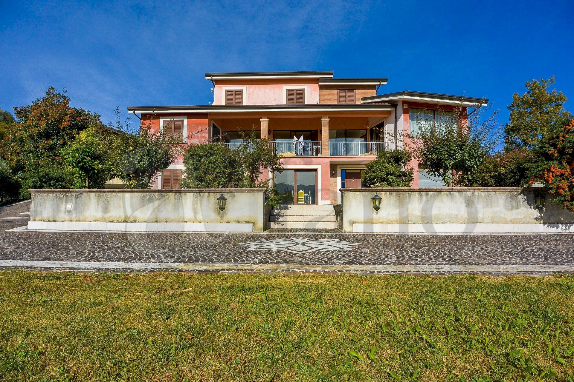 Single Family Villa Via Fornace, Gallinaro - photo 3