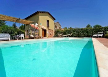 au3.jpg - Villa Aulla - foto 5