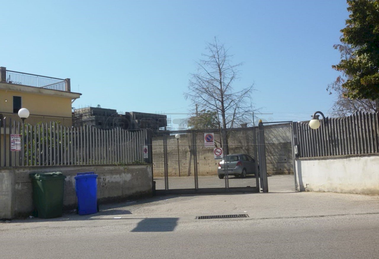 WhatsApp Image 2023-11-11 at 10.25.06 (3).jpeg - Locale Commerciale Via Giulio Pastore, Salerno - foto 2