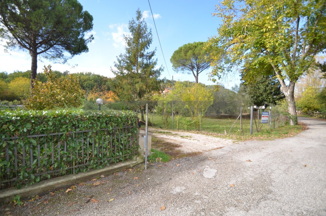 TERRENO - Building land Via della Pieve di Campo, Perugia - photo 2