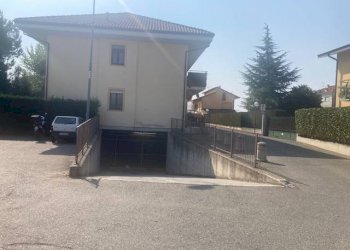 Facciata - Box Costigliole Saluzzo - foto 8