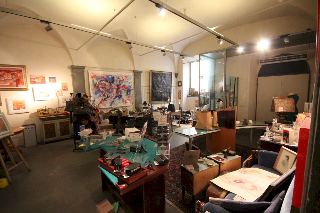 appartamento fondo lucca centro .JPG - Locale Commerciale Lucca - foto 3