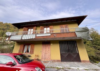 Casa indipendente via IV Novembre, Snc, Pradleves - foto 1