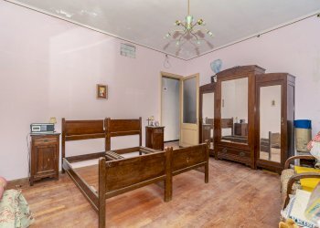 Appartamento via IV Novembre, 40, Pradleves - foto 3