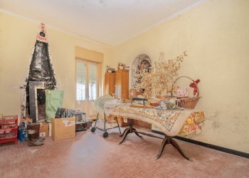 Appartamento via IV Novembre, 40, Pradleves - foto 9