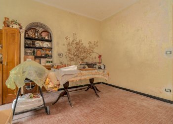 Appartamento via IV Novembre, 40, Pradleves - foto 10