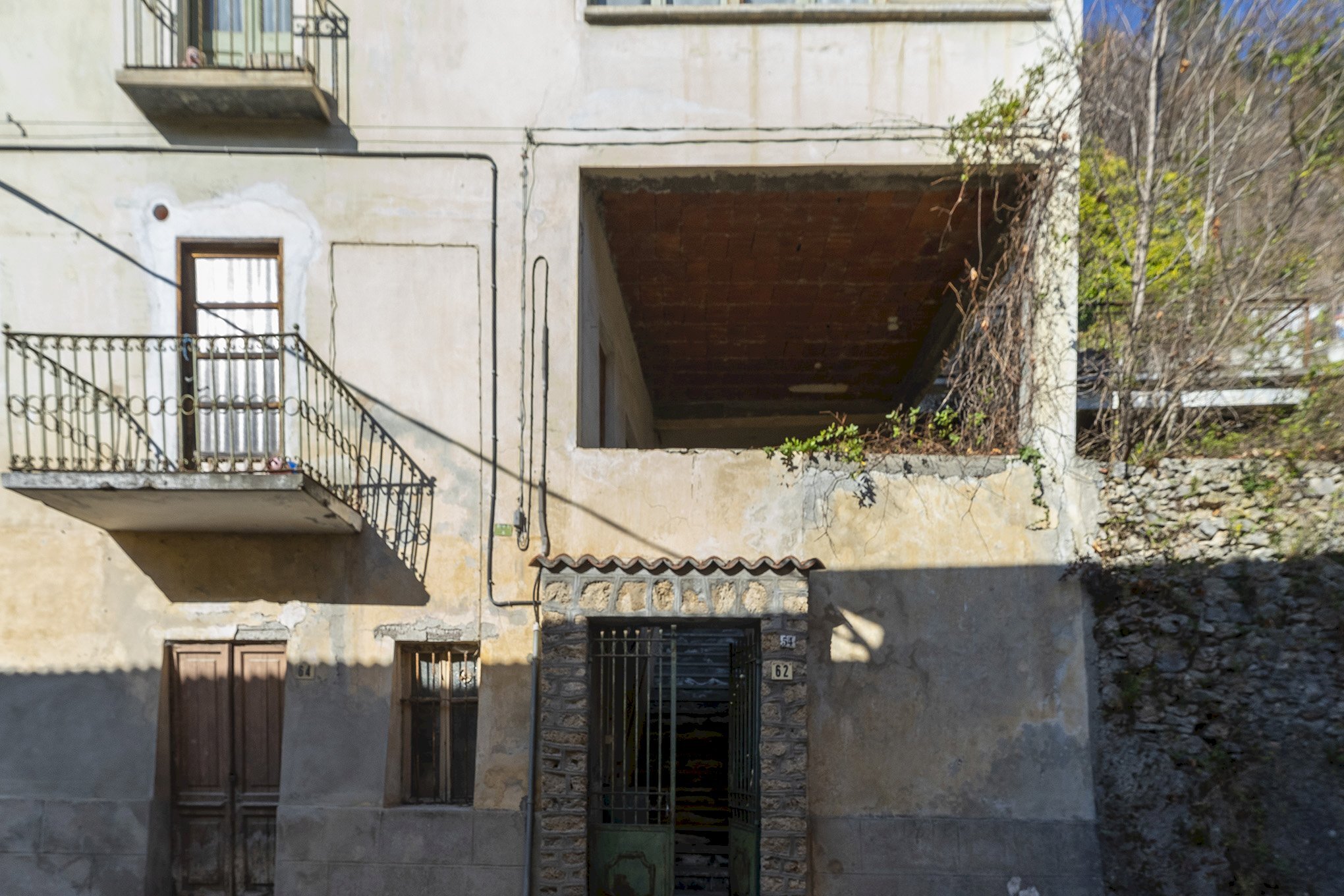 Appartamento via IV Novembre, 58, Pradleves - foto 1