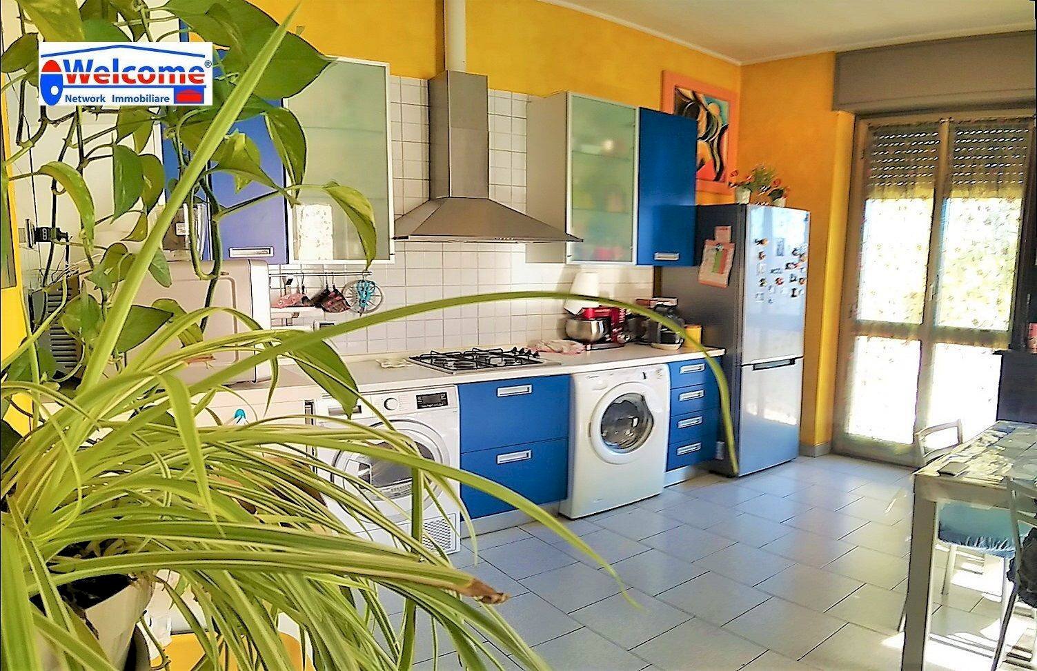 ambiente - Bilocale piazza Chiesa, 14, Rho - foto 2