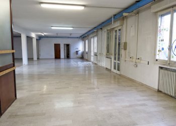 PXL_20220129_082506841.MP.jpg - Laboratorio Modena - foto 2