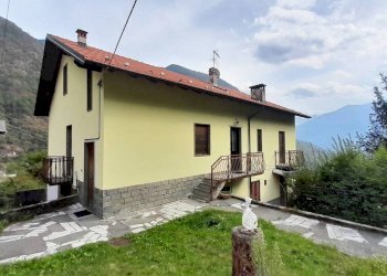 Bilocale strada Provinciale della Valmalenco, Torre di Santa Maria - foto 1