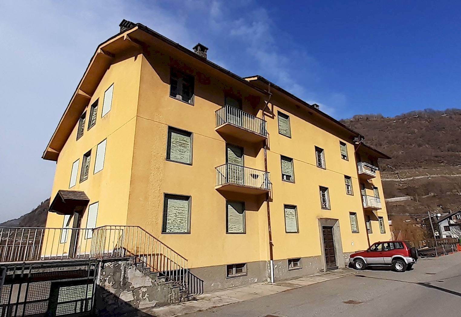 Casa indipendente via Falk, 2, Teglio - foto 1