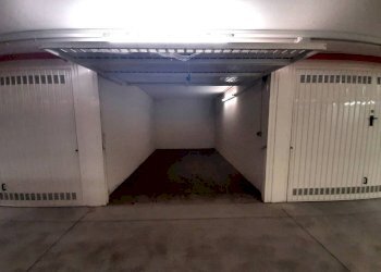 Box auto - Box piazza Giuseppe Garibaldi, Sondrio - foto 6